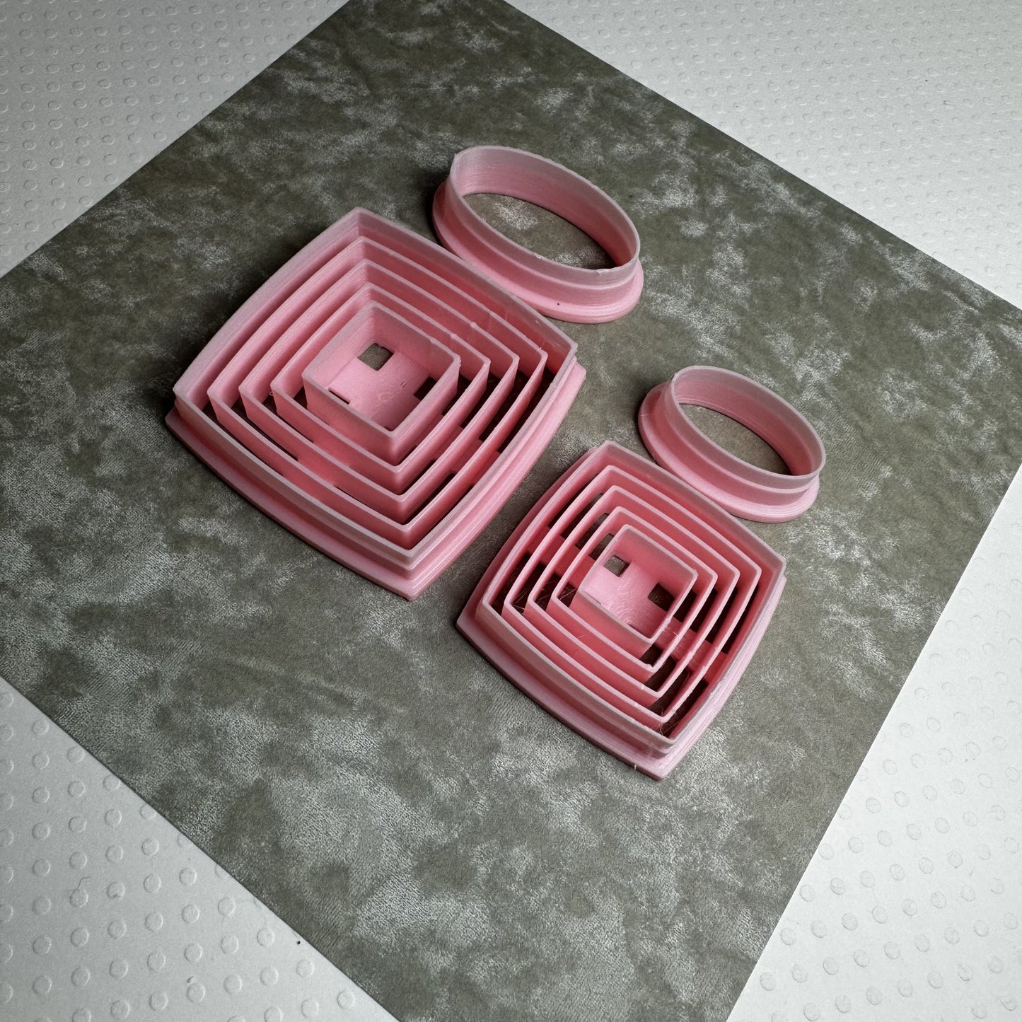 Cortador, molde para Arcilla Polimérica Cuadrados en Cuadrado QQ055