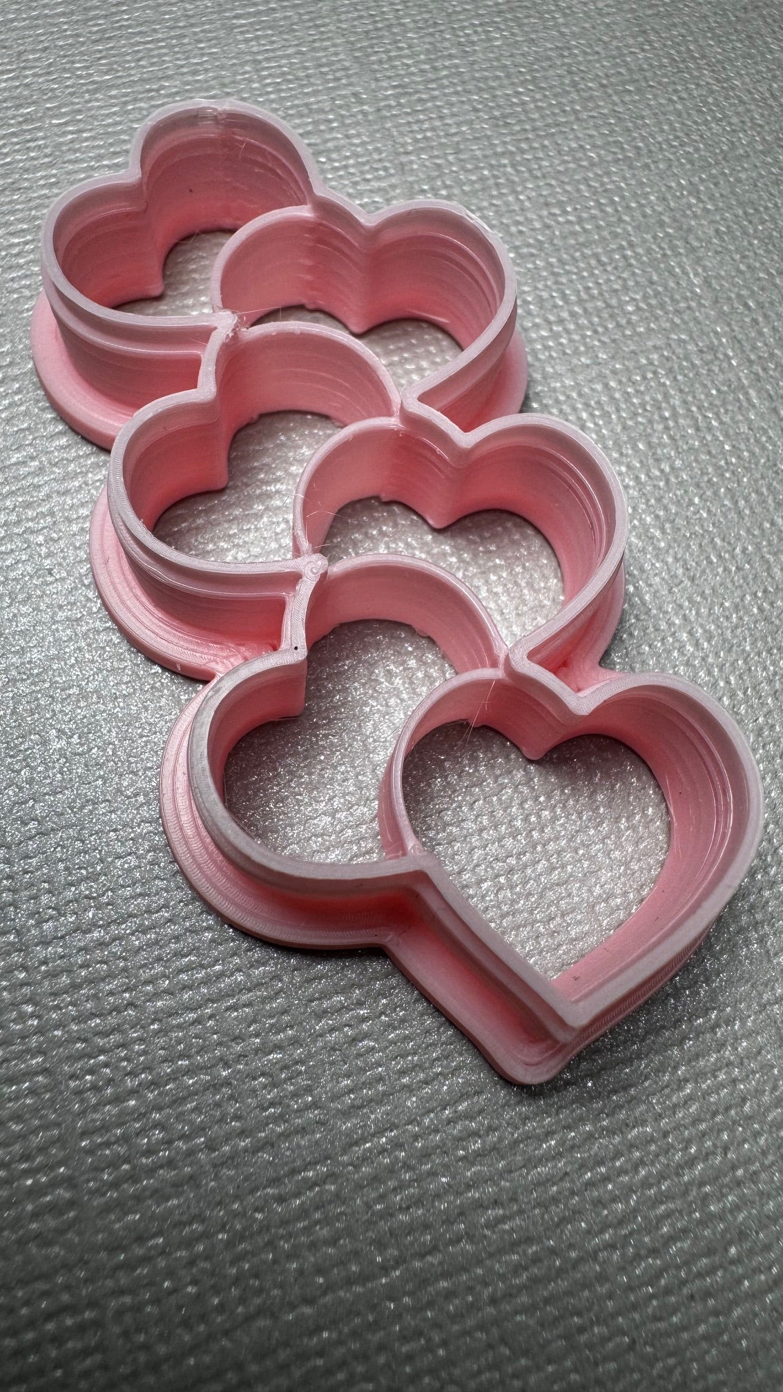 Cortador para Arcilla Polimérica PASADOR CORAZONES TRANSADOS -M116