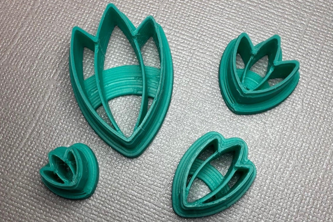 Cortador, molde, cuchilla para arcilla polimérica TULIPAS  M137