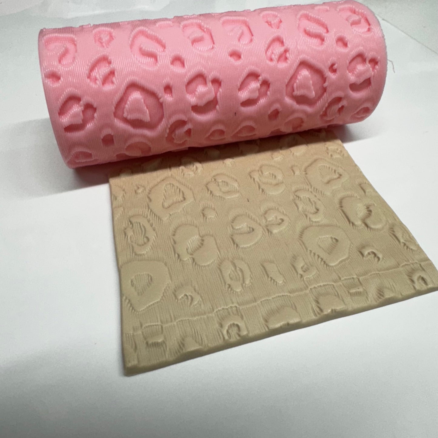 Rodillo de arcilla polimérica  ROLLO TEXTURA TIGRE -M082